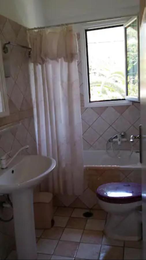 Tholeto Apartments Ájosz Górdiosz Kültér fotó